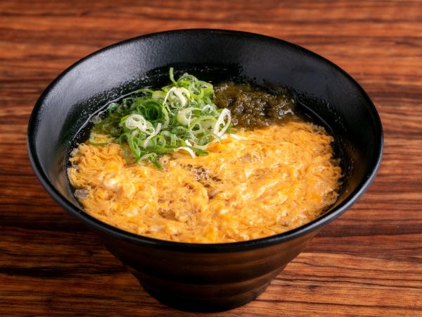 「油かす」を使用したオリジナルのうどんです。