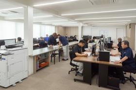 社内作業の様子