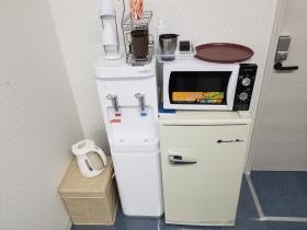 ウォーターサーバーや電子レンジ冷蔵庫は自由に使用可能です！