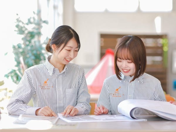 事務・不動産会社の一般事務（普通自動車免許・AT限定可）