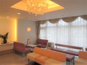 外来受付ロビー