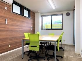 オンテック諏訪店 会議室