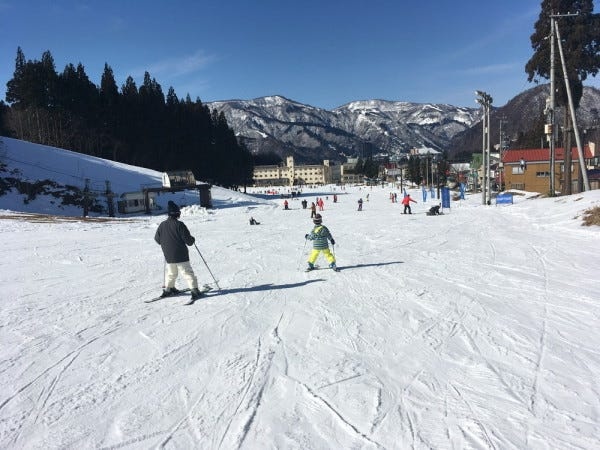 調理補助スタッフ・従食調理補助スタッフ（スノーボードして楽しみたい方大歓迎）