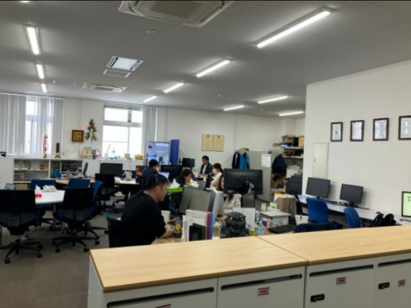 営業・コールセンターのコールセンタースタッフ・人気の事務職・バックオフィス系ポジション（正社員登用制度あり・ハローワークでお仕事探し中の方も歓迎）