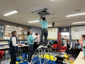 社内勉強会もあります