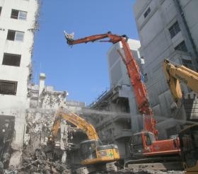 近森病院の病棟解体工事中の写真です！