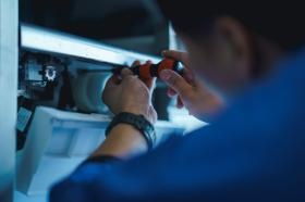 技術サービス 修理