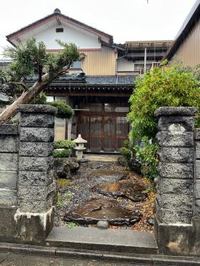 おいでの外観です