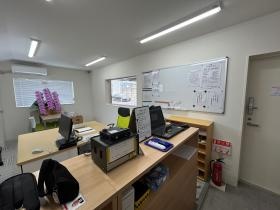 新小倉営業所 事務室・点呼場