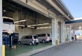 小型工場～主に普通車の車検点検修理～