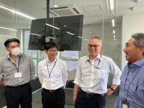 エンジニアの平均年齢は４０代後半、シニア層が多く活躍してます