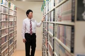 仕事風景（インターネットカフェ）