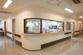 ３階病棟ナースステーション