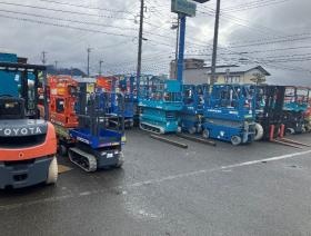 高所作業車は当社の主力商品です。