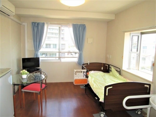 入居者様が過ごされる居室の一例になります。