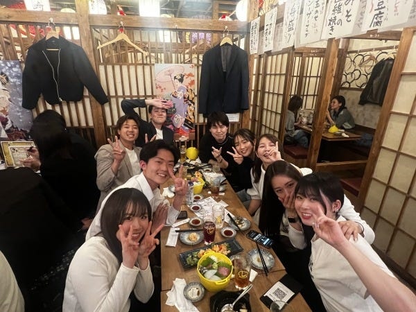 社員の平均年齢は29.5歳！若いメンバーだからこそインターン生と近い目線に立ってコミュニケーションを取れています！