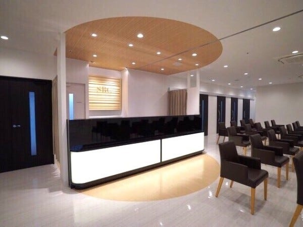 秘書・湘南美容クリニック大阪梅田本院で院長秘書業務（経験不問・パソコンスキル）