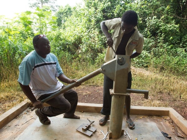 会報作成や例会準備を行う事務サポートスタッフ・奉仕活動を支える事務局運営スタッフ（未経験OK）