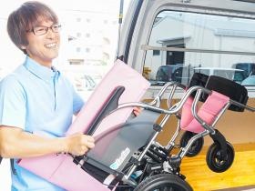 安全安心というサービスをお届けする配送ドライバー