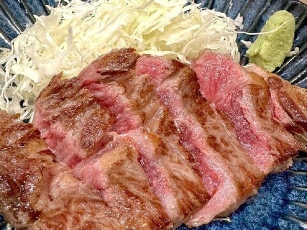 美味しいまかないをご用意しています。