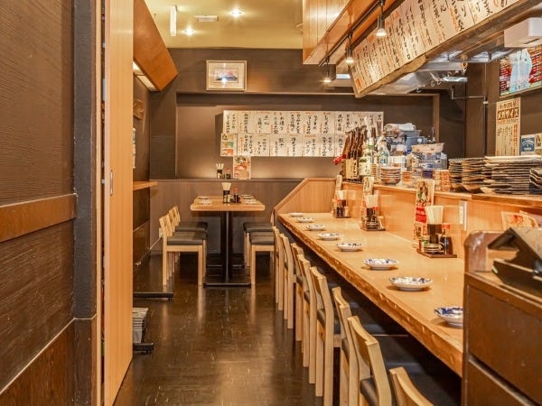 ジャンル問わず、飲食店での勤務経験をお持ちの方は優遇します！