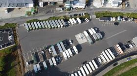 空撮した車庫です（３，０００坪）