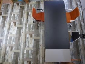 事業所１階ワークスペース 別角度