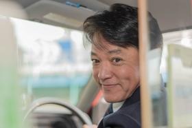 前職はアパレル関係の山下乗務員です。