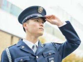 館内外の巡回で魅せる警備を提供します。