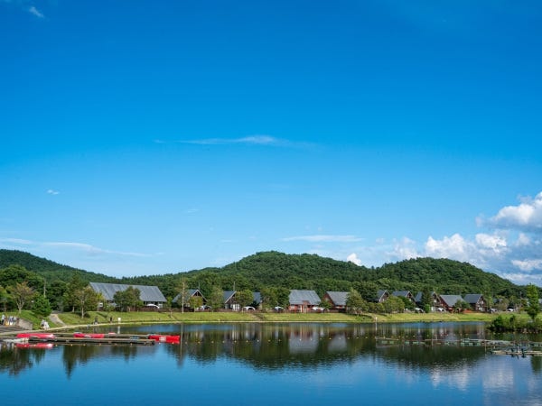 福島県にあるエンゼルフォレスト白河高原。ホテル事業も順調です。