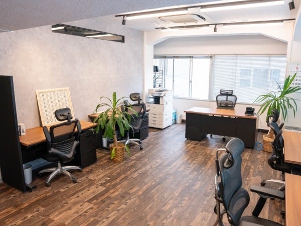 駅近の綺麗なオフィスでお待ちしています！
