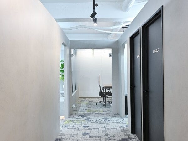 業務アシスタント