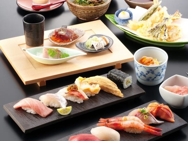 ホールスタッフ（堺市中区勤務・子育て中の方も歓迎）