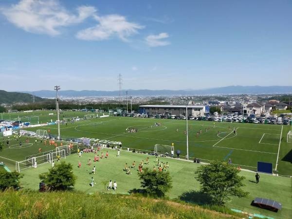 毎週末、たくさんの方が来場し、サッカーを楽しんでいます。