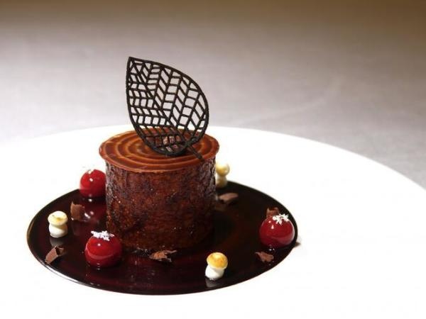 フレンチレストランの洗い場スタッフ（経験者歓迎・未経験者応募可）