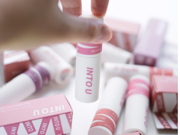 ECショップ・医薬部外品の製造・輸出入及び賃貸業の医療機器等の販売・化粧品の企画・開発（大歓迎・交通費支給あり）