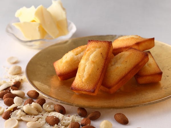 洋菓子店での運搬作業スタッフ・バレンタインやホワイトデー（男女不問・経験不問）