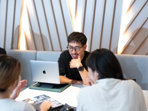 【ビジネス情報】：https://www.linkedin.com/company/96131671/admin/dashboard/