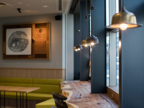 ホールスタッフ・調理補助