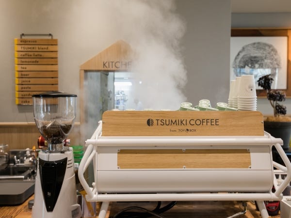 ホールスタッフ・調理補助