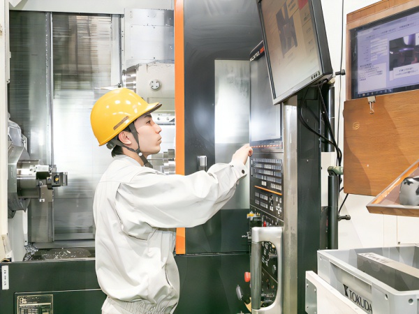 安定企業で手に職をつけてみませんか？