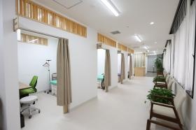 クリニック診察室・検査室