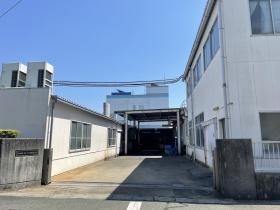 第一・第二工場正面の入り口です！