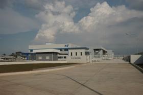 インドネシア工場