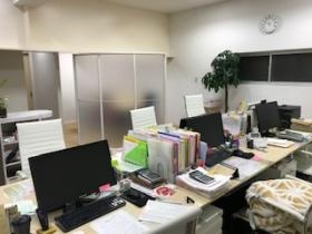 オフィス（綺麗なオフィスで一緒に働きませんか）