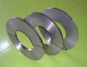 取扱い製品の一部（特殊鋼）富山工場で製造