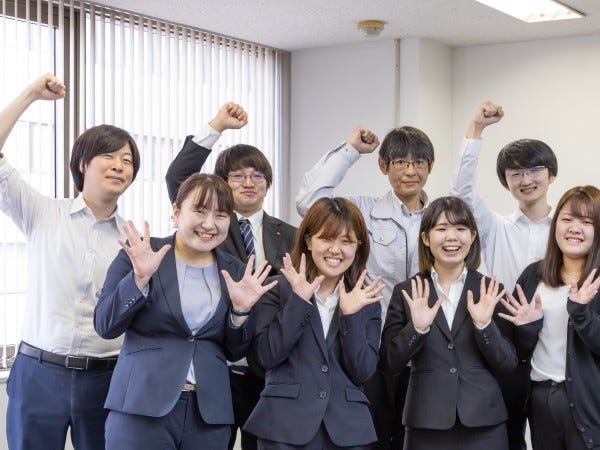 施工図表現は10人十色ですが、設計図・建築基準法を遵守して、職人さんが読み取りし易く、現場で施工し易いモノが求められます。