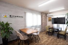 売買営業部呉の店内写真です。