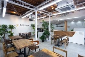 エイトホーム本社１階店内写真です。