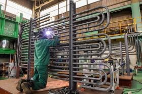 働く社員の様子６